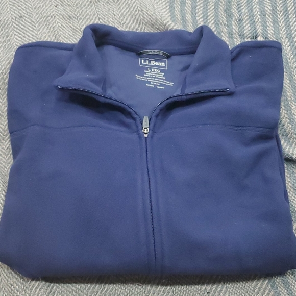 L.L. Bean Other - NEW LL Bean sz L fitness navy 71341 fleece #145